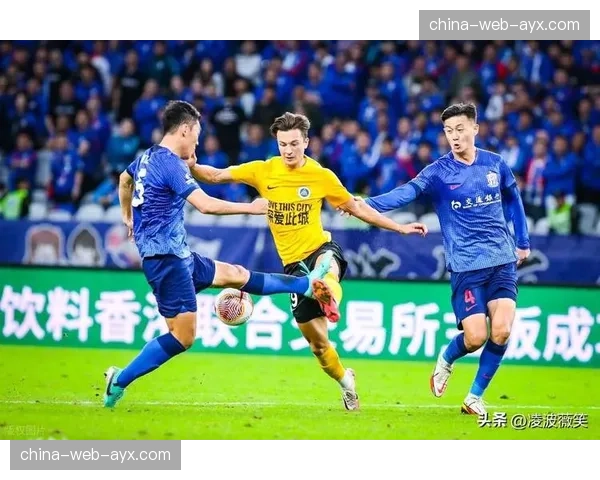 深圳新鹏城0-3不敌上海申花，遭遇联赛三连败