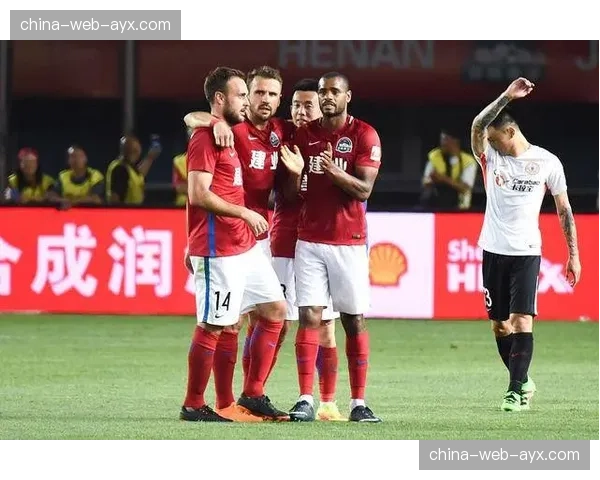 业余联赛引入“定位球得分榜”,激发球员练习兴趣 业余联赛引入“定位球得分榜”,激发球员练习兴趣